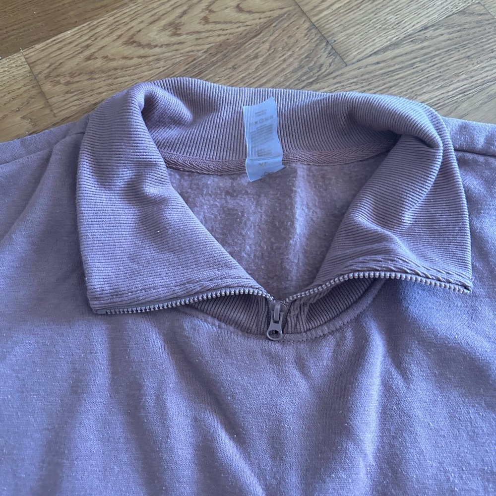 Quarter zip - Picture 3 of 5